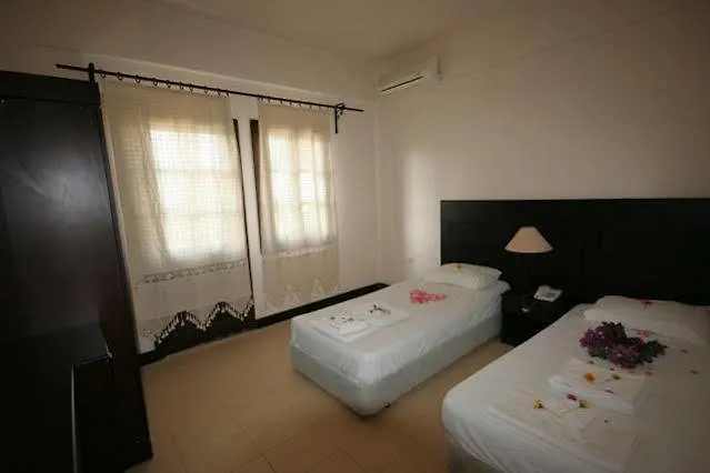 Safir Hotel Bitez